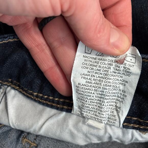 Lee Riders Jeans Womens 8 Petite Bootcut Studded Mid Rise Dark Wash Embroidered‎ - Picture 12 of 12